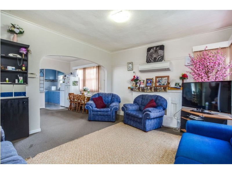 2 Truscott Grove, Mowbray TAS 7248