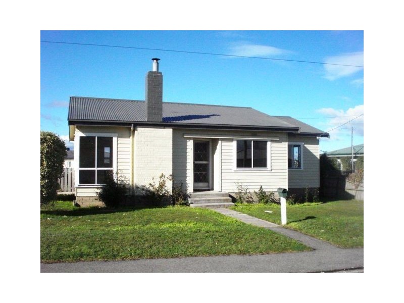 6 Cook Cresent, Mayfield TAS 7248