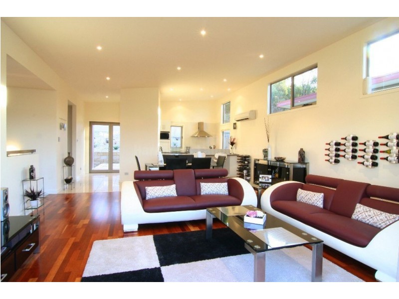 1 Harrison Way, Newstead TAS 7250