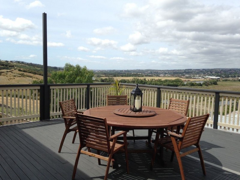 44 Bill Grove, Mowbray TAS 7248