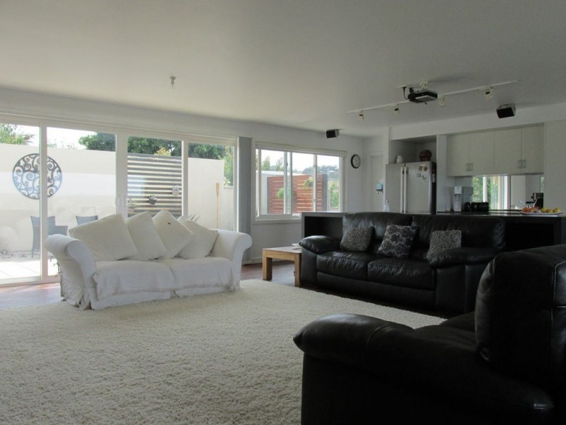 44 Bill Grove, Mowbray TAS 7248