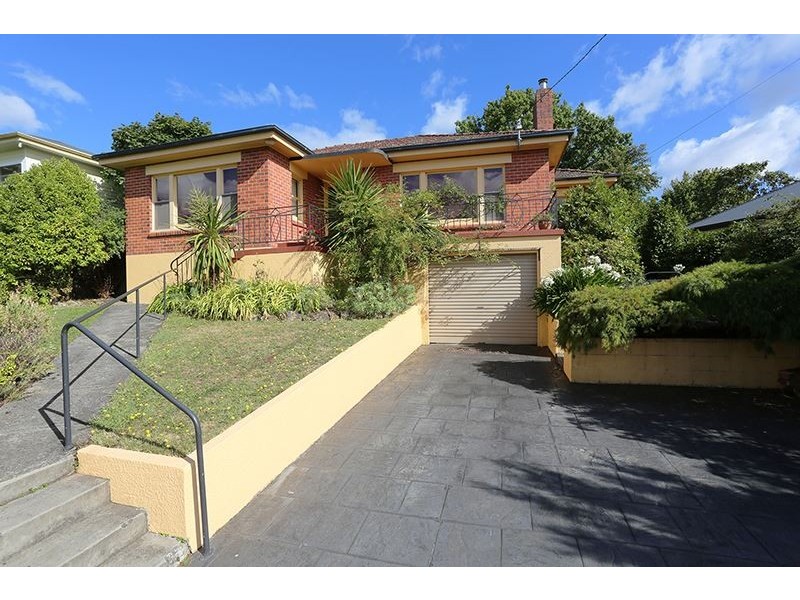 35 Robin Street, Newstead TAS 7250