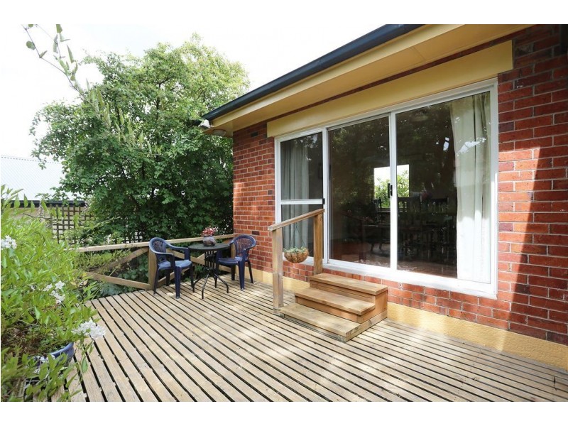 35 Robin Street, Newstead TAS 7250