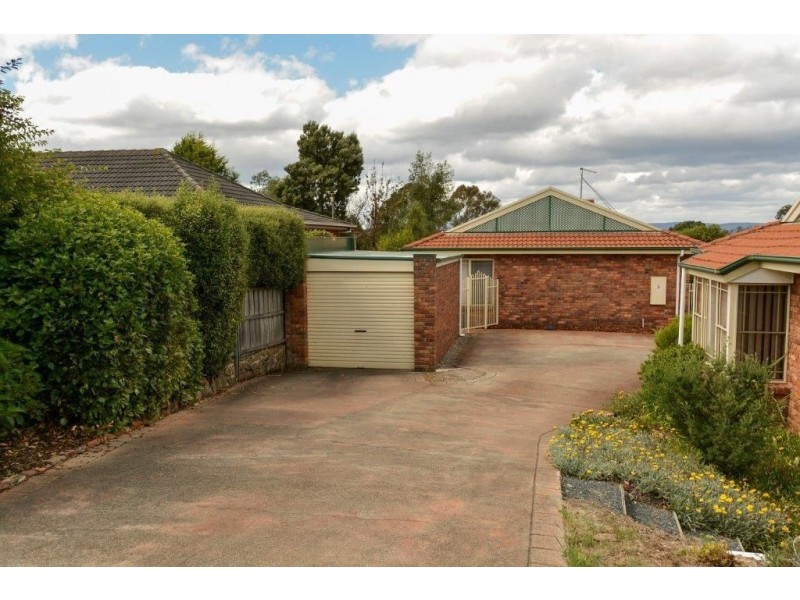 2/4 Casino Rise, Prospect Vale TAS 7250