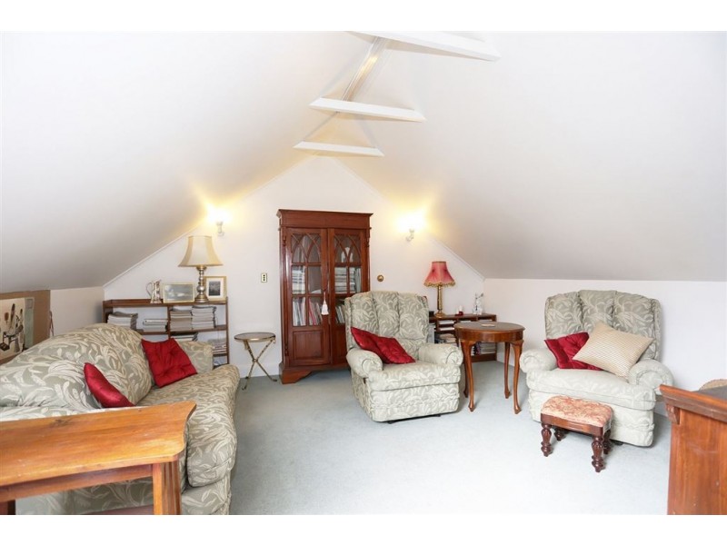 1 Walnut Grove, Summerhill TAS 7250