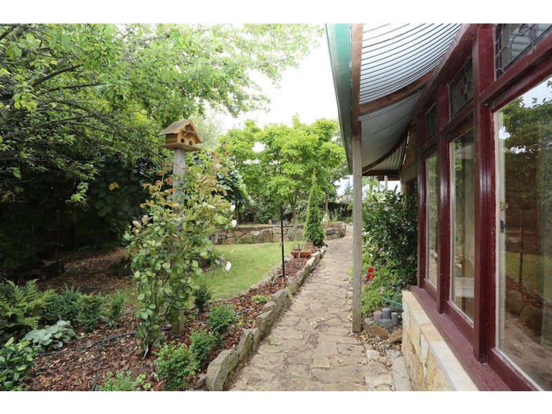 1 Walnut Grove, Summerhill TAS 7250