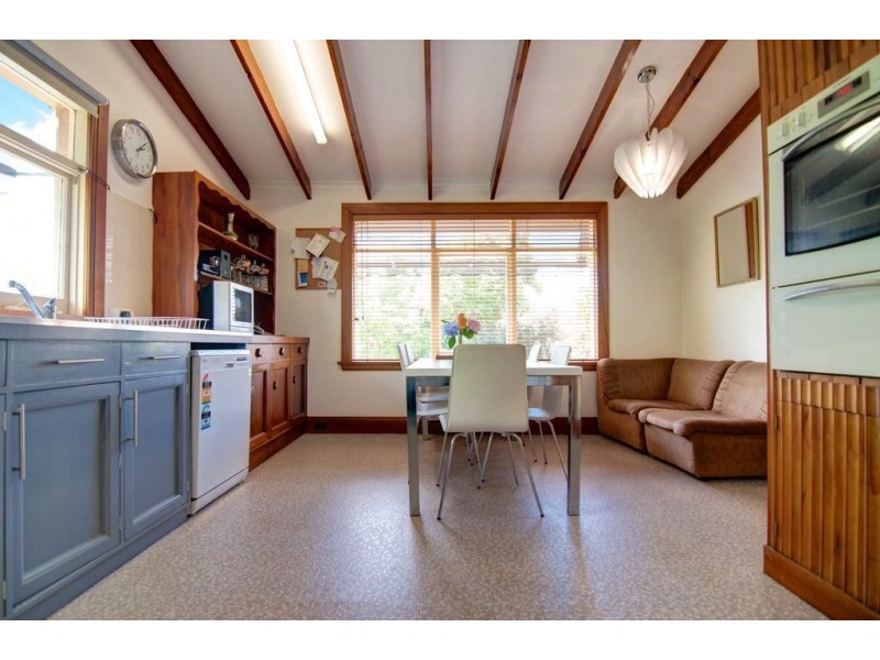 21 Veronica Crescent, Norwood TAS 7250