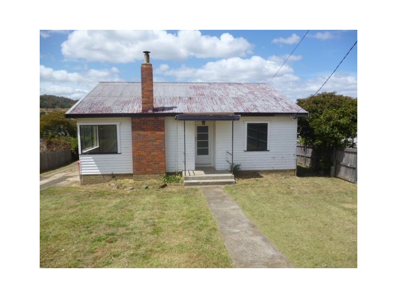 23 Sturt Street, Mayfield TAS 7248