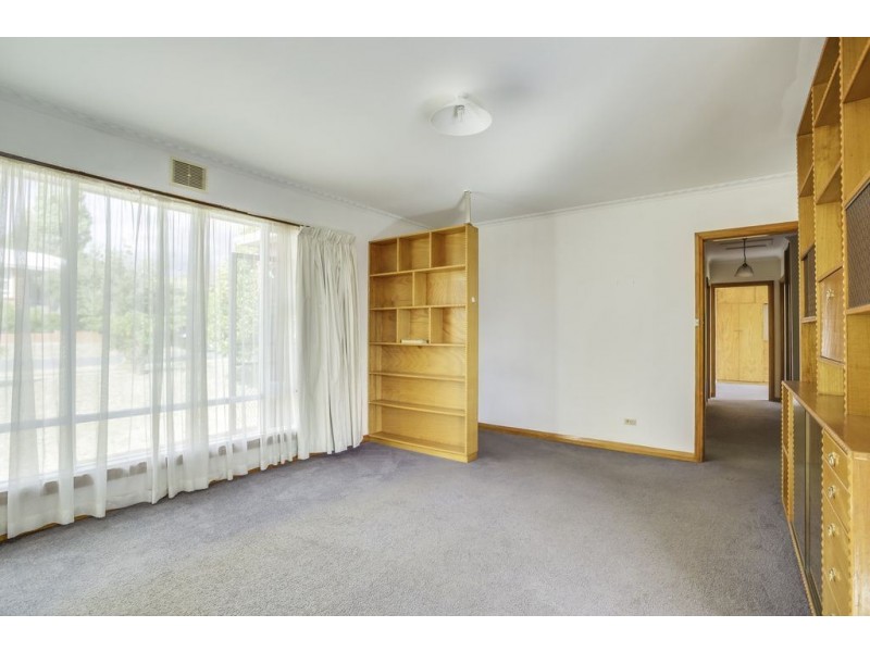 5 Procter Street, Newnham TAS 7248