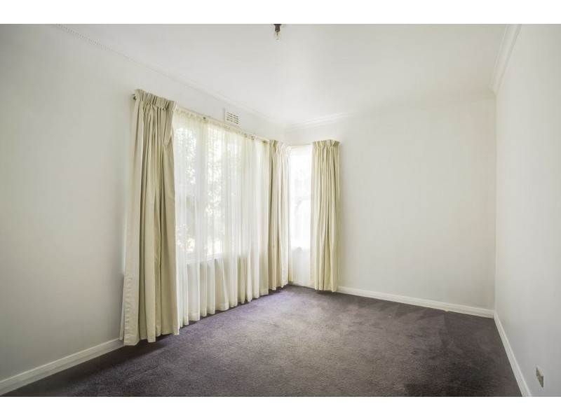 5 Procter Street, Newnham TAS 7248