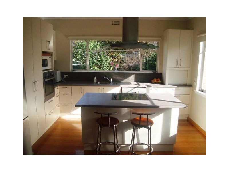 8 Douglas Street, Newstead TAS 7250