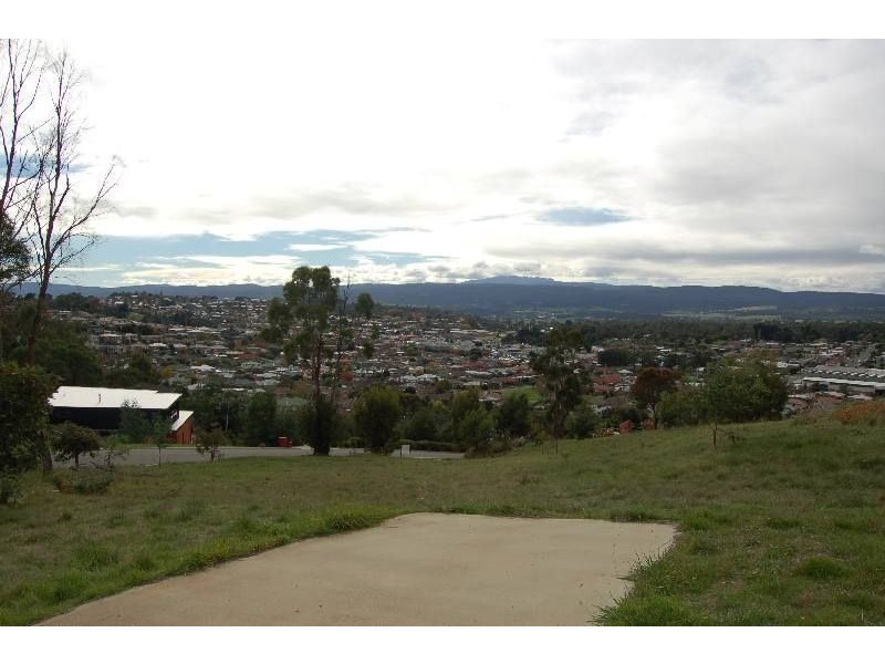 7 Southgate Drive, Kings Meadows TAS 7249