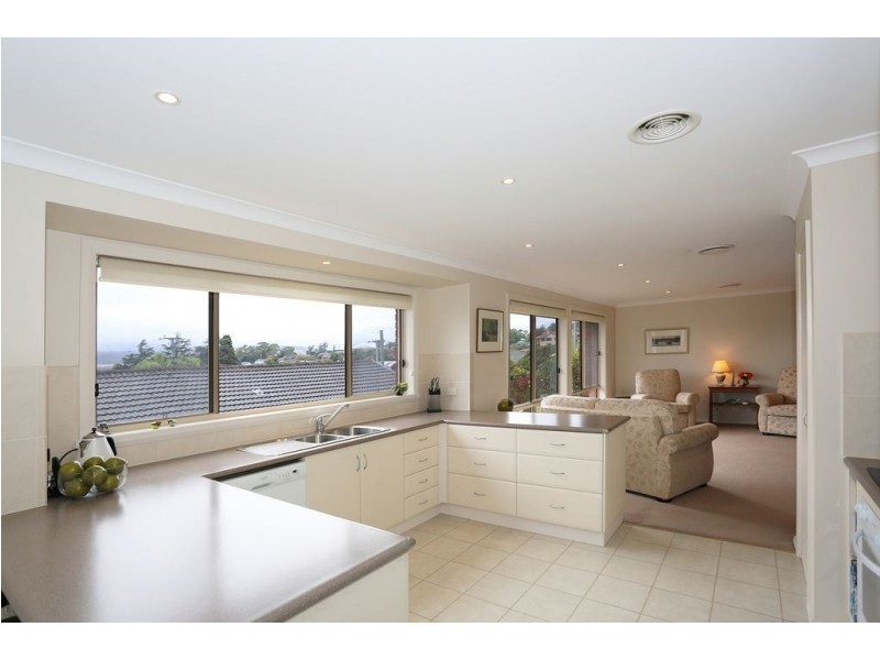 4 Lennon Rise, Newstead TAS 7250