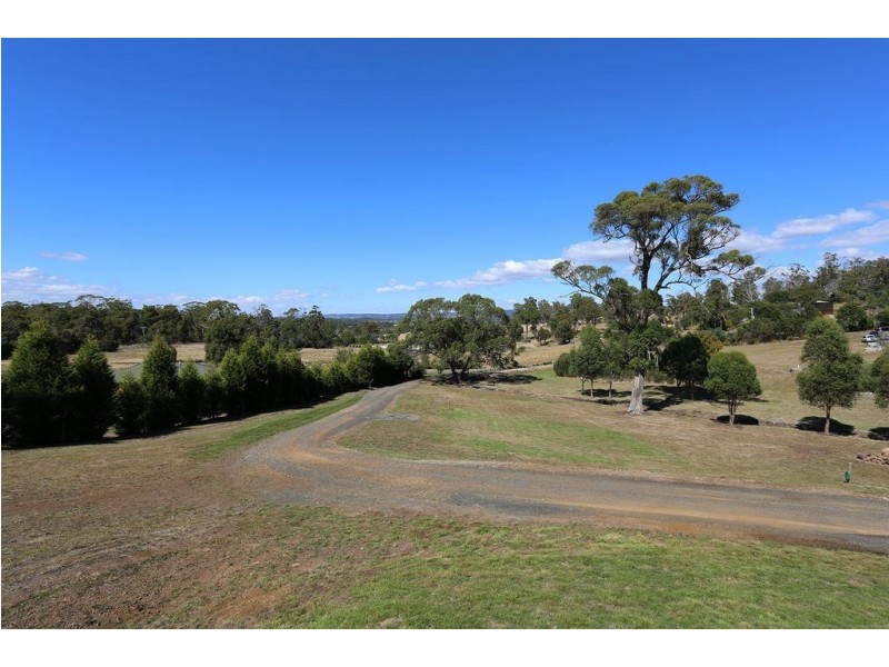 16 Sherborne Drive, Dilston TAS 7252