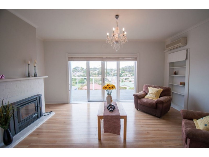 12 Veulalee Avenue, Trevallyn TAS 7250