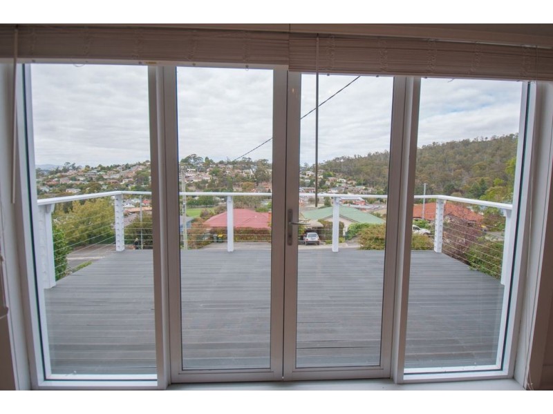 12 Veulalee Avenue, Trevallyn TAS 7250