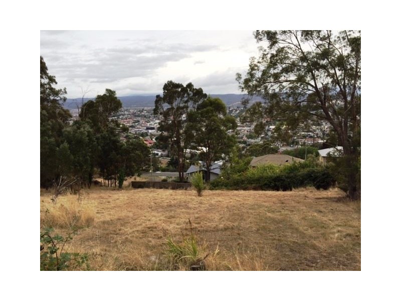 37 Salisbury Crescent, West Launceston TAS 7250