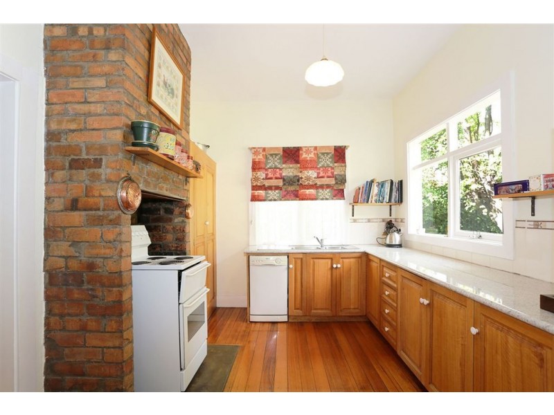 13 Richards Avenue, Newstead TAS 7250