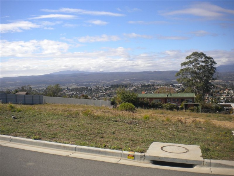 74 Legges Crescent, Prospect TAS 7250