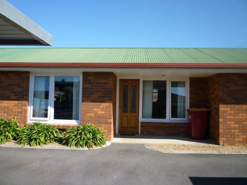 2/122 Quarantine Road, Norwood TAS 7250
