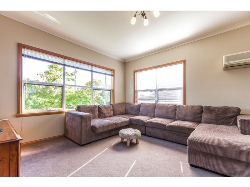 6 Veronica Crescent, Norwood TAS 7250