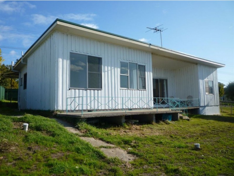 89 Sunset Boulevard, Clarence Point TAS 7270