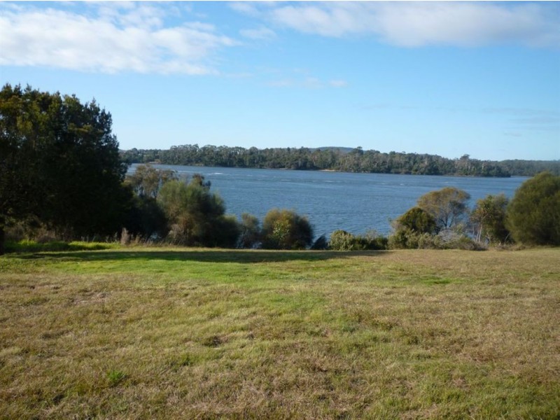 89 Sunset Boulevard, Clarence Point TAS 7270