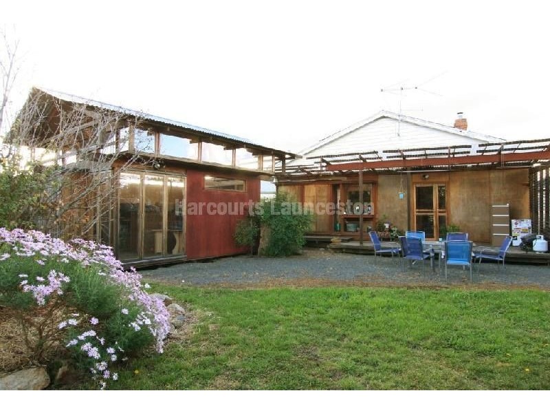 2 Burnett Place, Invermay TAS 7248