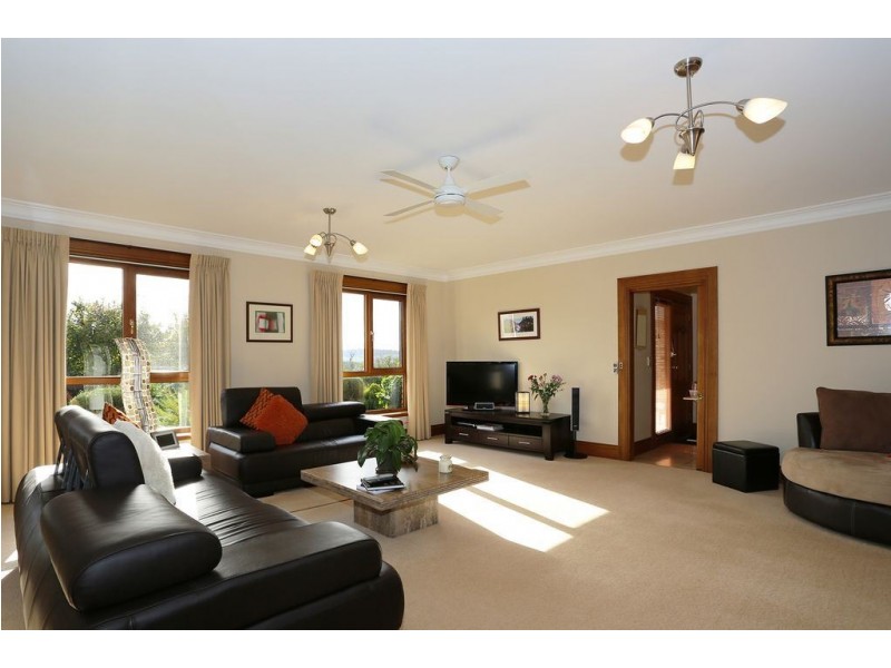 68 Bayview Drive, Blackstone Heights TAS 7250