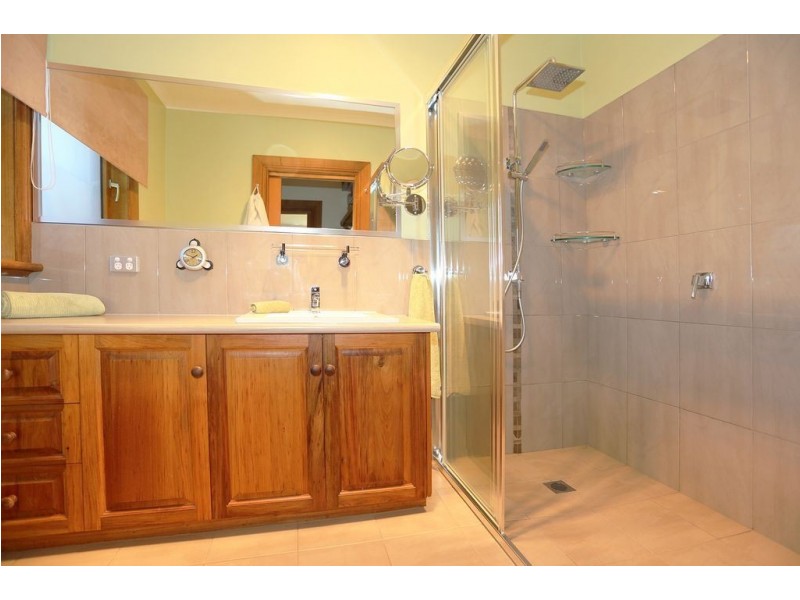 68 Bayview Drive, Blackstone Heights TAS 7250
