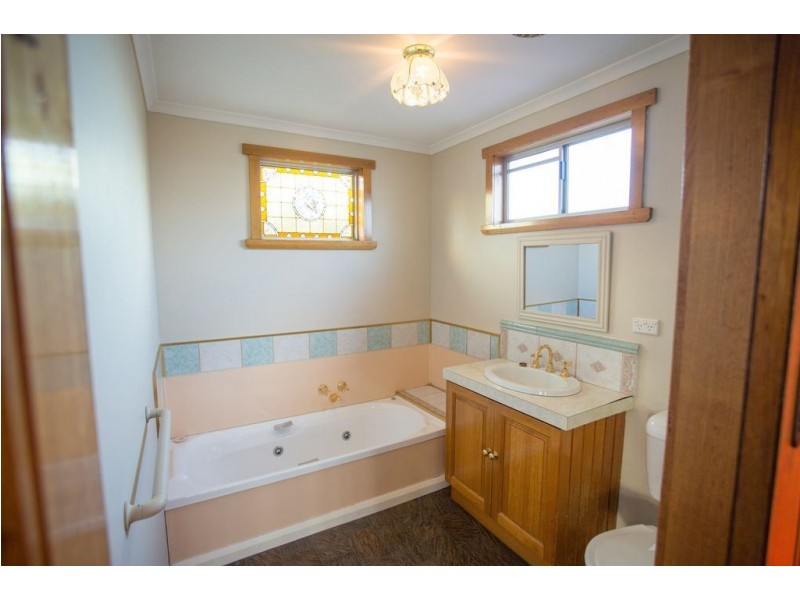 34 Henry Street, Ravenswood TAS 7250