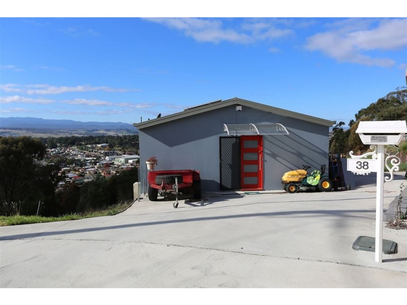 38 Nichols Street, Kings Meadows TAS 7249