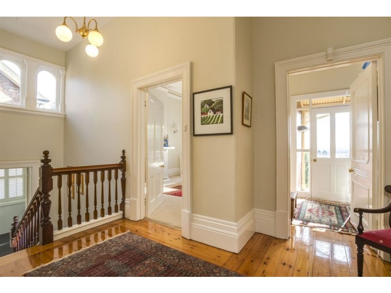 17-17a Elphin Road, Launceston TAS 7250