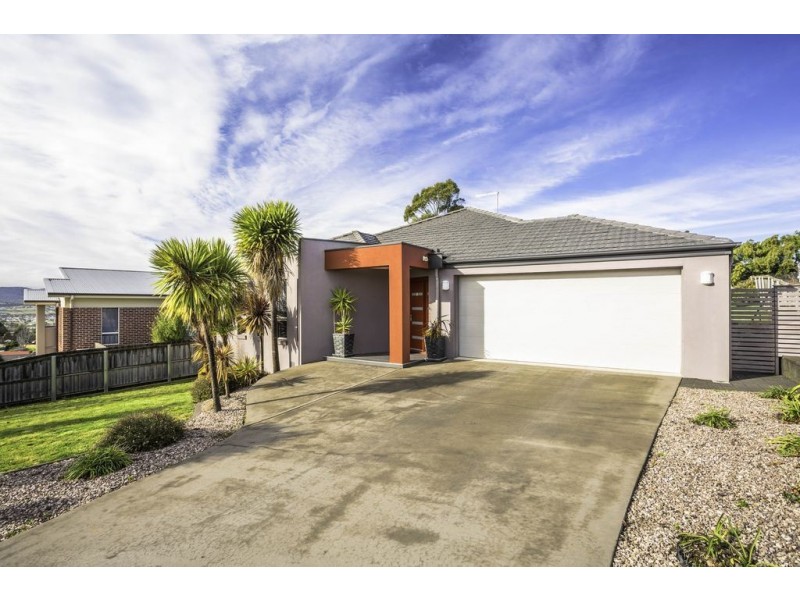 17 Chevron Place, Riverside TAS 7250
