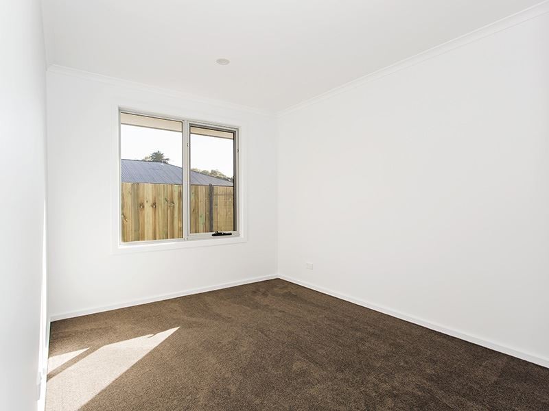 1 & 2/21 Aram Place, Newstead TAS 7250