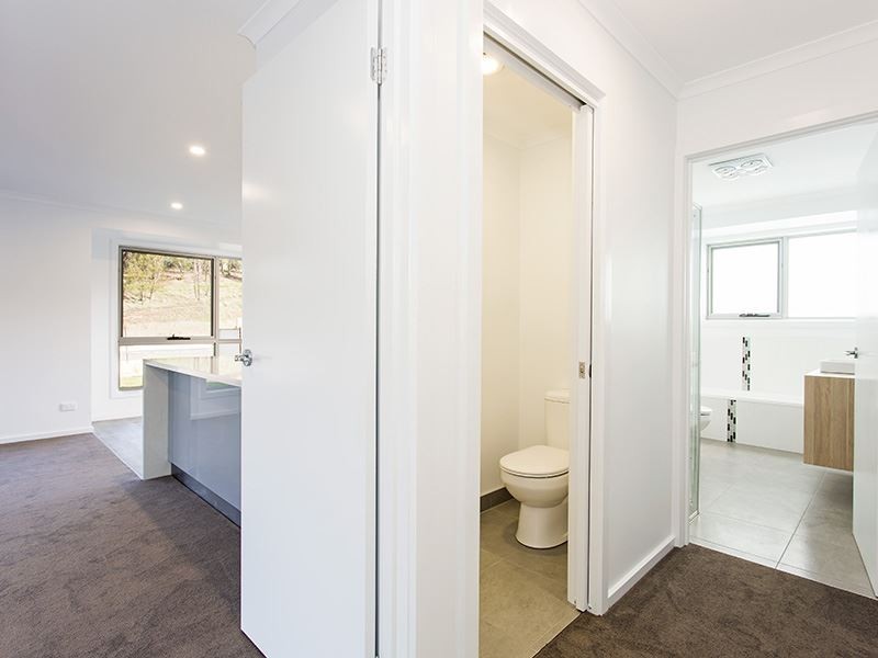 1 & 2/21 Aram Place, Newstead TAS 7250