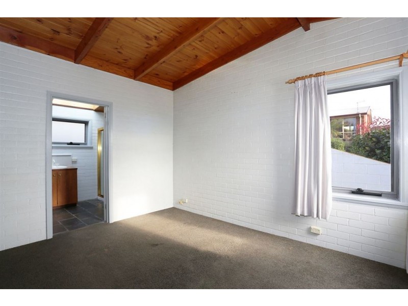 1/32 Nichols Street, Kings Meadows TAS 7249