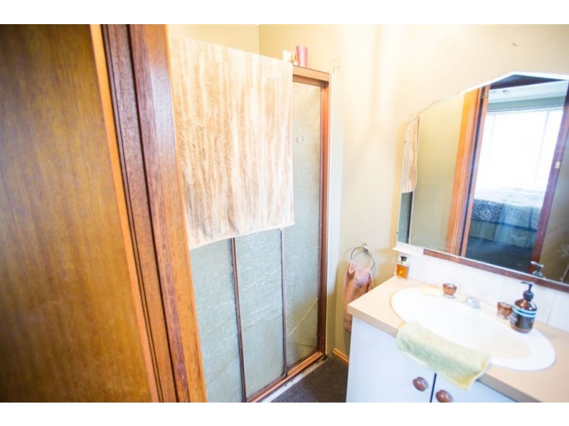 2 Rondora Court, Newnham TAS 7248