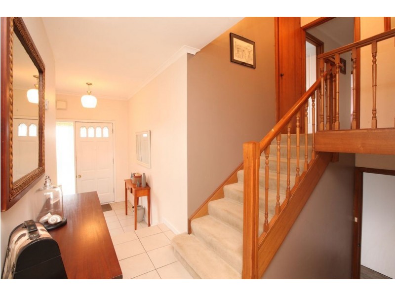 2 Ainslie Grove, South Launceston TAS 7249