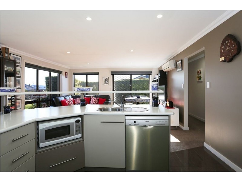 6 Sarinda Close, Newnham TAS 7248
