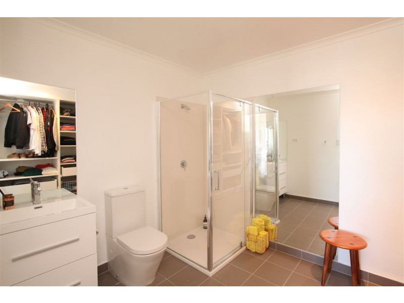 2/25 Floreat Crescent, Trevallyn TAS 7250