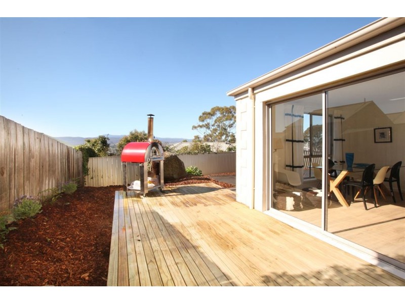 2/25 Floreat Crescent, Trevallyn TAS 7250