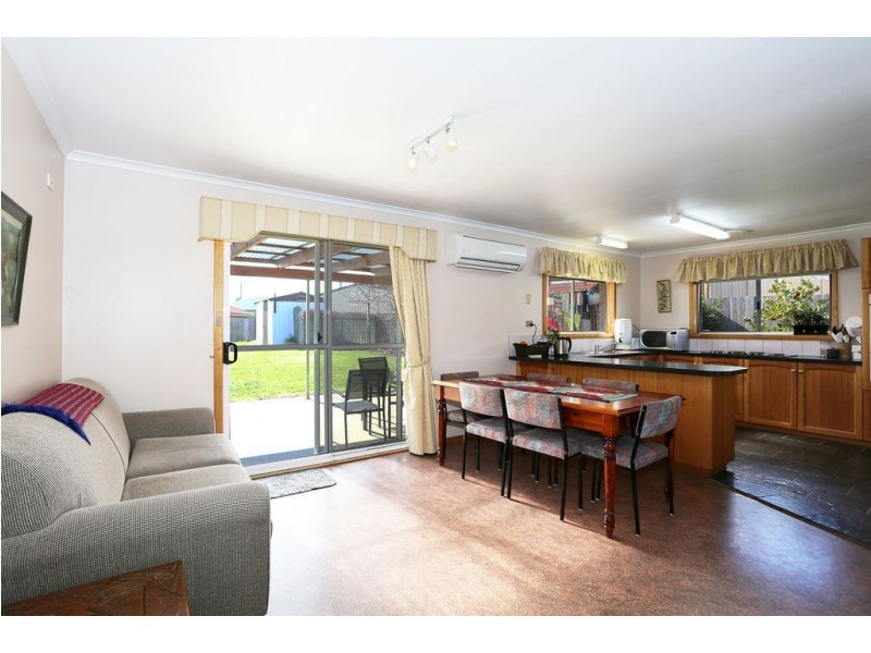 42 Packham Street, Newnham TAS 7248