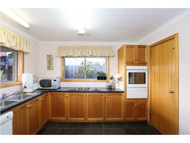 42 Packham Street, Newnham TAS 7248