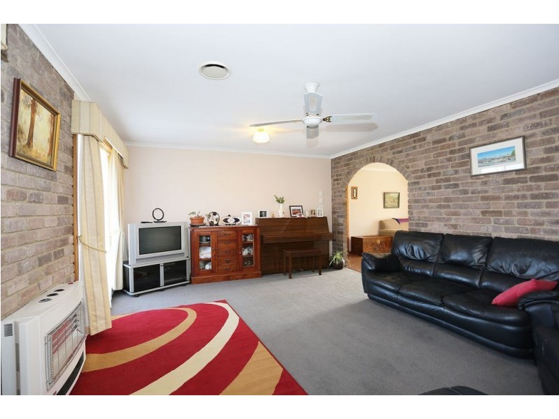 42 Packham Street, Newnham TAS 7248