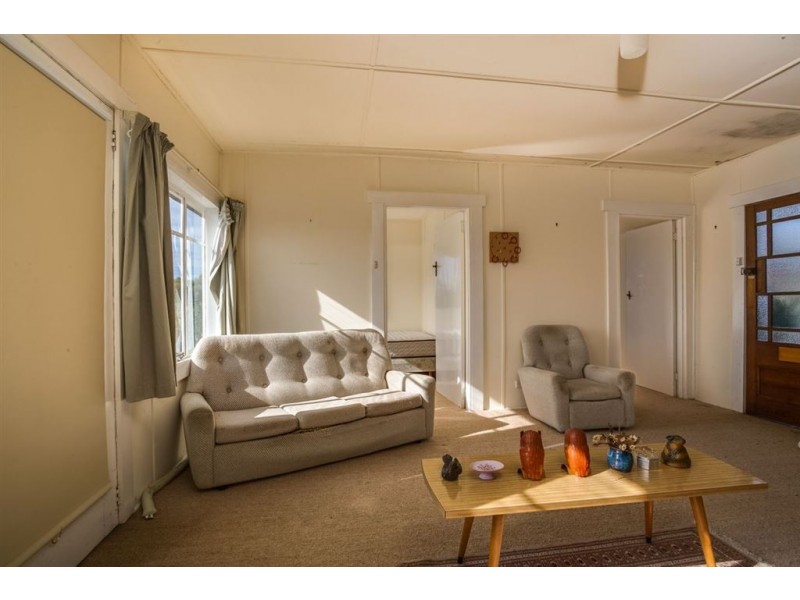 16 Top Road, Greens Beach TAS 7270