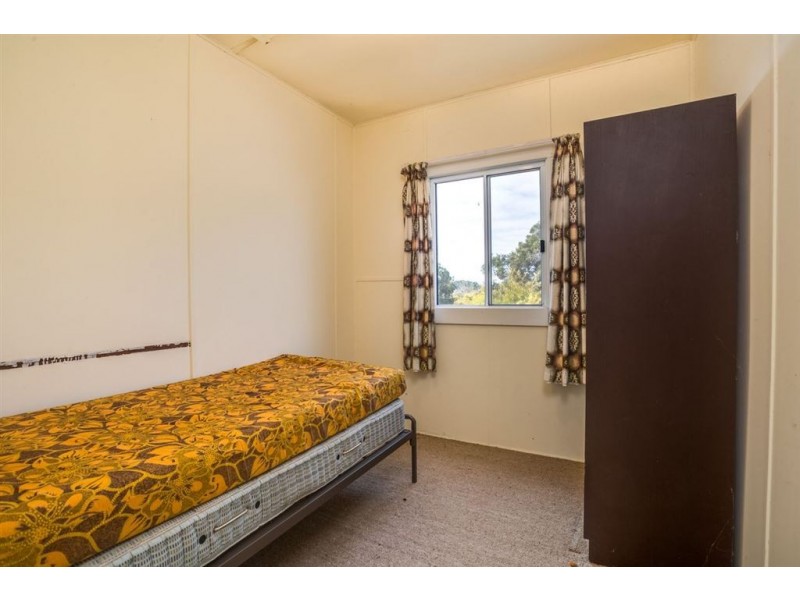 16 Top Road, Greens Beach TAS 7270