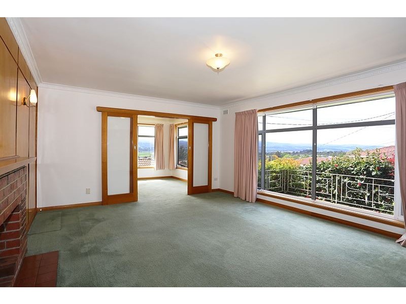 8 Janor Street, Riverside TAS 7250