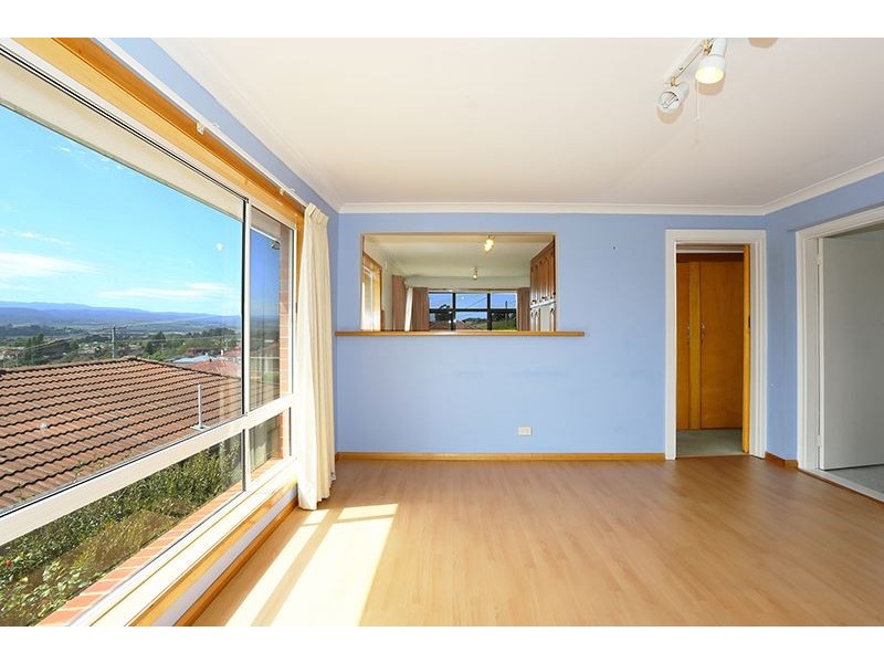 8 Janor Street, Riverside TAS 7250