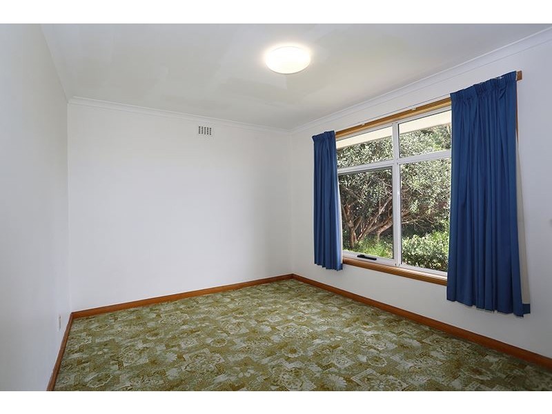 8 Janor Street, Riverside TAS 7250